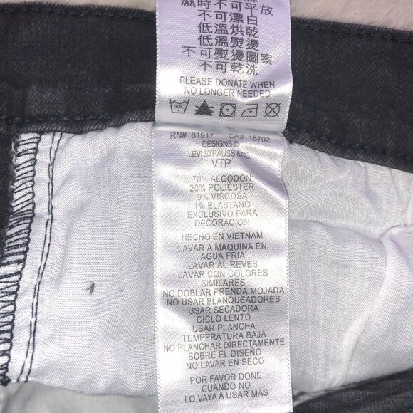 Levi's Women's 512 Jeans Size 16 Slim Taper Black Denim Classic Casual Travel - Picture 13 of 16